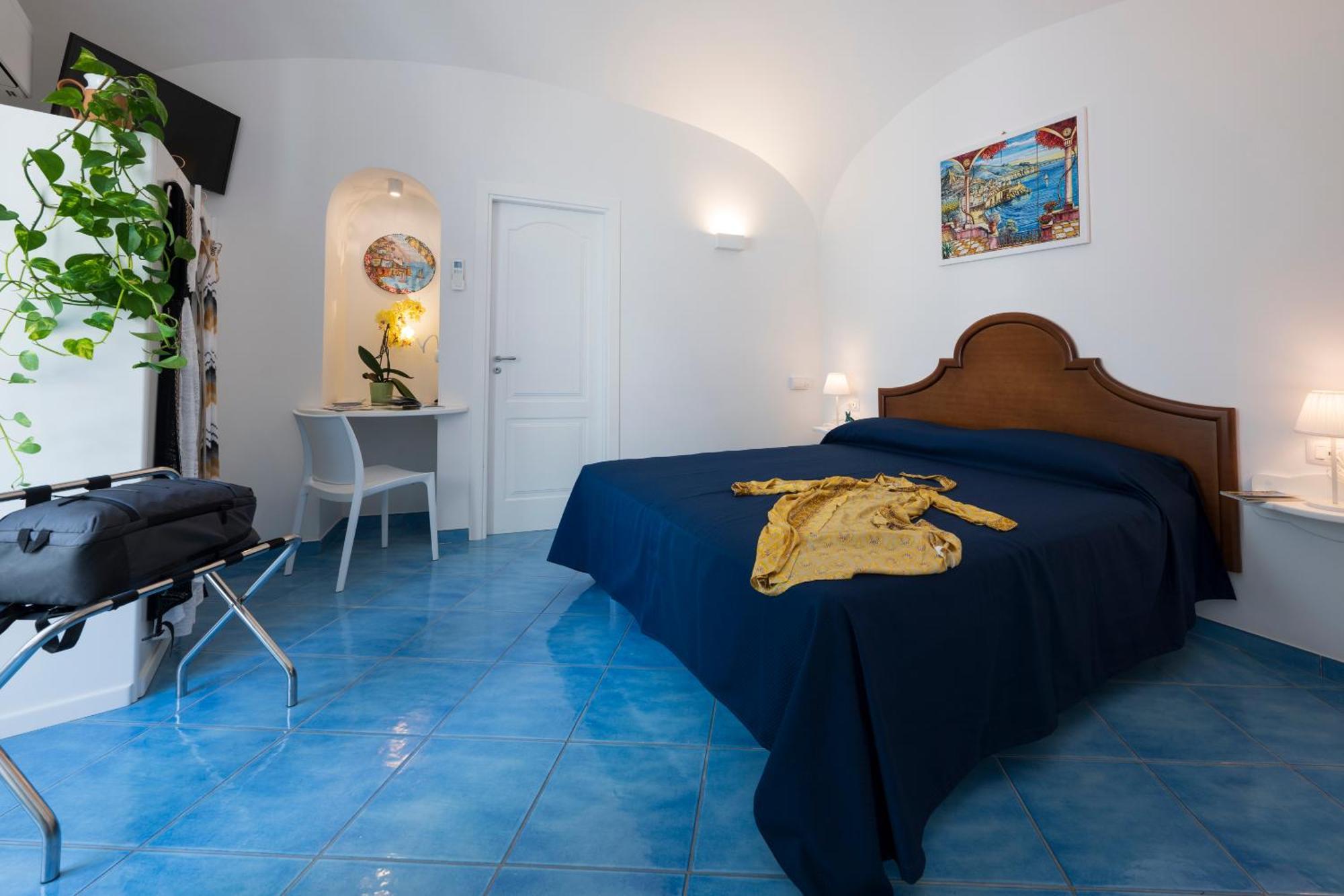 Casa vacanze Secret - Your In Downtown Amalfi